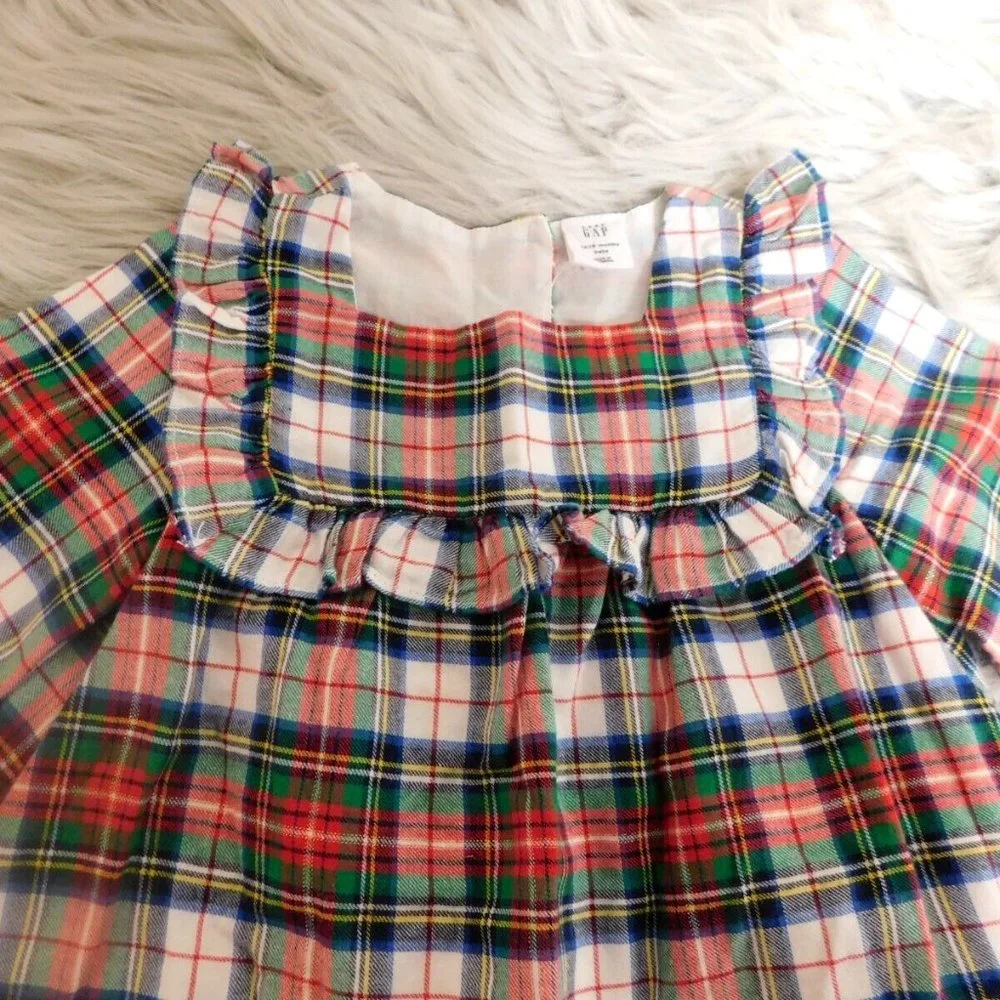 Baby Gap Ivory Frost Flannel Dress and Bottom Set‎